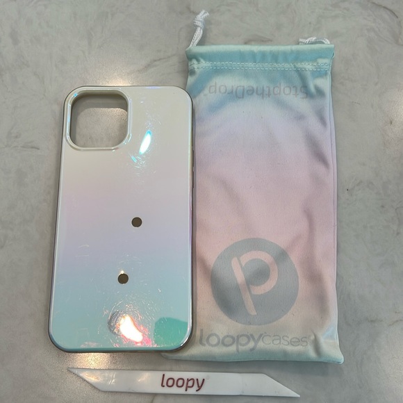Loopy iPhone 12 Pro Max phone case with bag - Picture 1 of 3